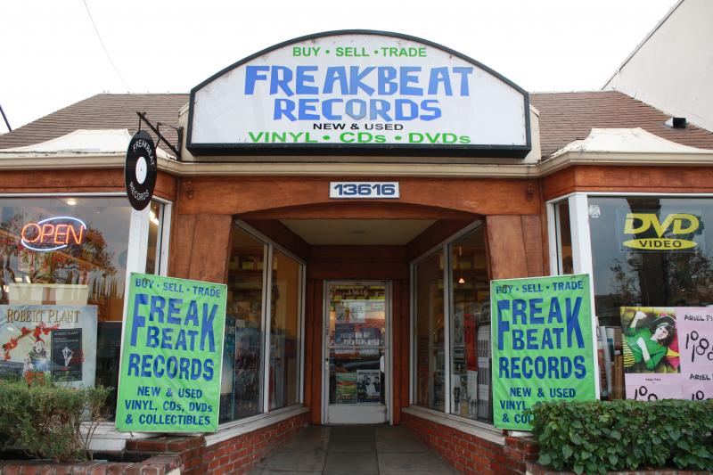 Freakbeat Records, Los Angeles, Vinilos, tiendas de discos