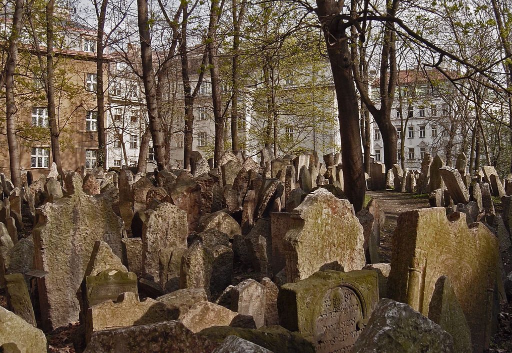 antiguo cementerio judío de Praga